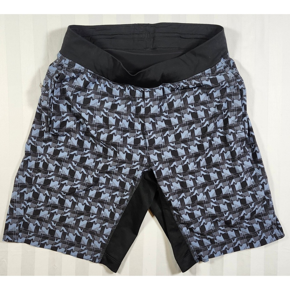 Lululemon Mens Geometric Print Compression Lined Athletic Training Shorts 0057